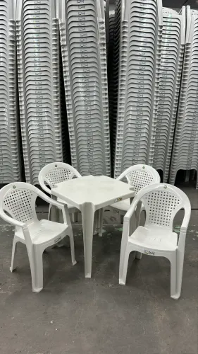 Jogo de mesas prontas entrega ? 