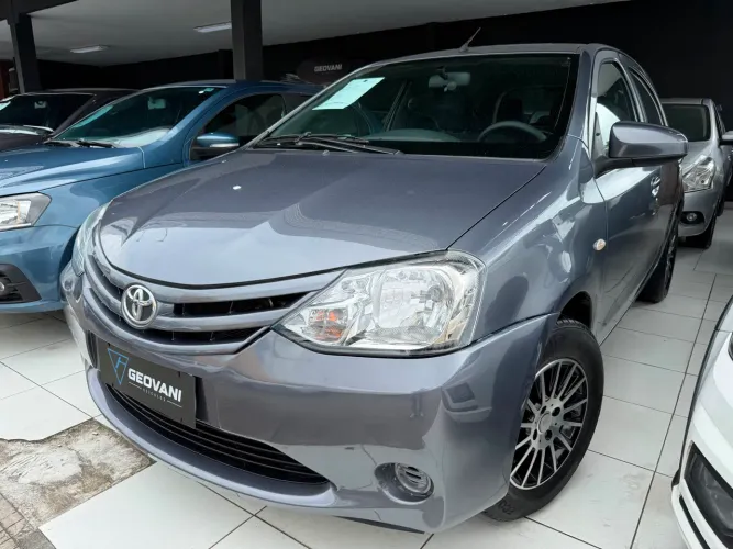 Toyota Etios X 1.3 Flex 16V 5P Mec. 2016