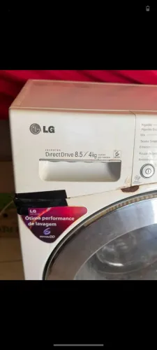Máquina de lavar/seca LG - com defeito 