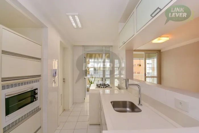 Apartamento com 2 dormitórios à venda, 71 m² por R$ 750.000,00 - Rebouças - Curitiba/PR