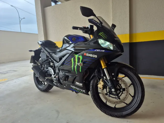 Yamaha R3 Monster 2021