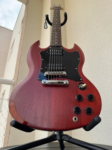 Gibson SG special