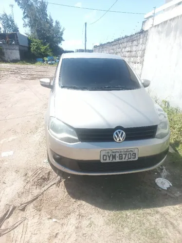 Volkswagen Fox 1.0 MI Total Flex 8V 5P 2014