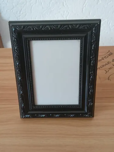 Porta-Retrato 10x15 Preto Decorativo | Moldura Trabalhada Elegante