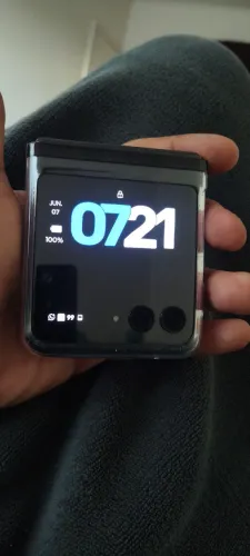 Moto RAZR 40 ultra