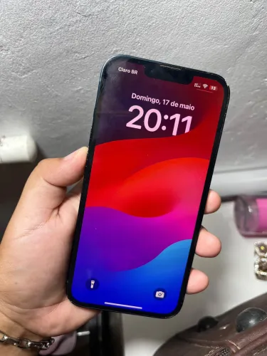 iPhone 13 em perfeito estado 