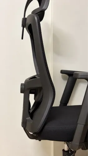 Cadeira ergonômica com tela mesh