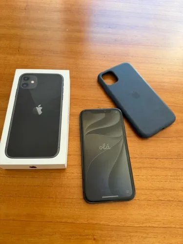 Vendo iPhone 11 Preto