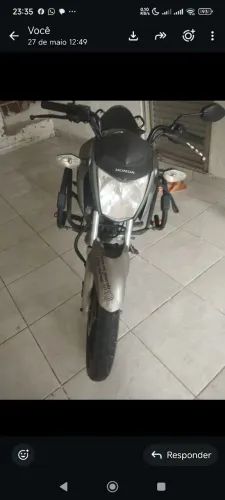Honda 160 ano 2020 cor prata pneus novos