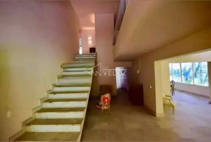 Casa em Condomínio : Térrea / Residencial / São Conrado