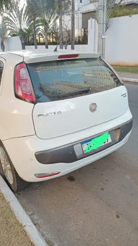Fiat Punto Essence Dualogic 1.6 Flex 16V 5P 2013