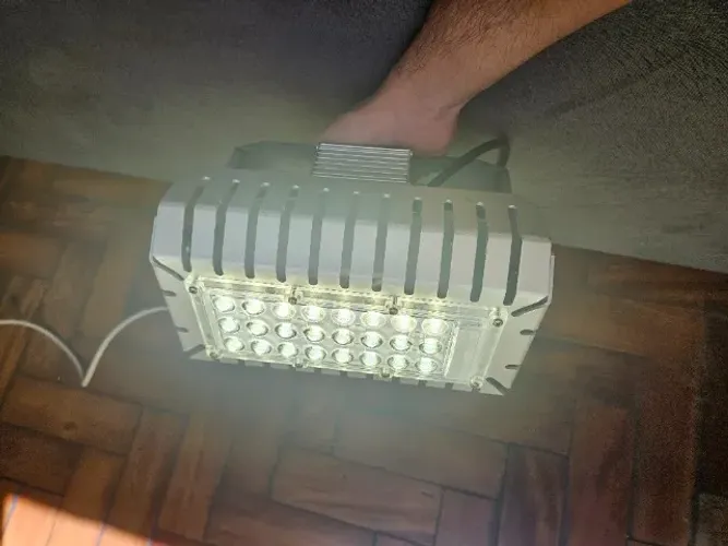 Refletor Projetor Industrial LED 75W 12.740lm 4000K Bivolt IP66 - Novo
