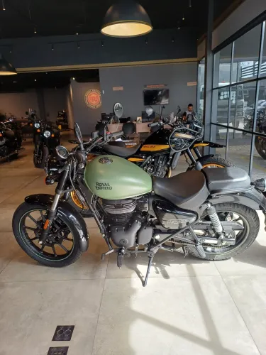 METEOR 350 - EDIVAN * - ROYAL ENFIELD ENTREGA RÁPIDA 