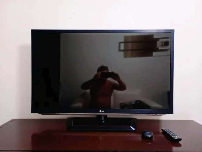 Tv LG 42 LM5800