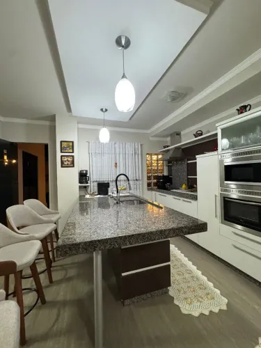 Cozinha completa  (modelo ilha)