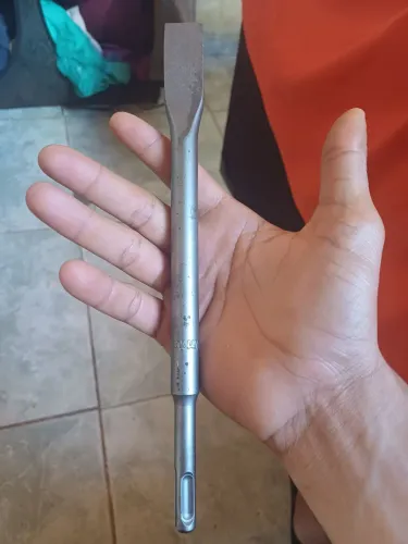 Talhadeira mtx nova nunca usada para martelete 50 reais em aguas lindas 2 zap *