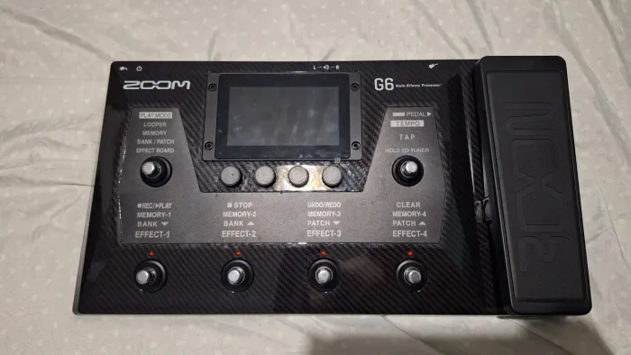 SOMENTE VENDA. PEDALEIRA ZOOM G6
