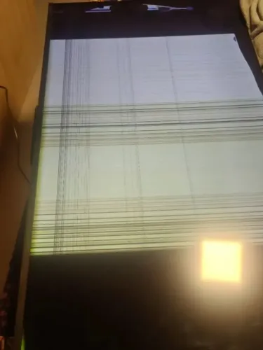 TV Toshiba QLED 50 50M550LS para peças