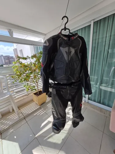 Macacão Dainese 2 peças 