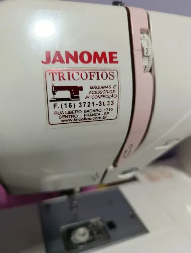 Bordadeira Janome 370E