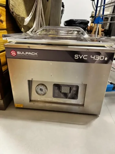 Seladora a Vácuo Profissional Sulpack SVC 430e - Aço Inox / Certificada INMETRO - 10x S/ J