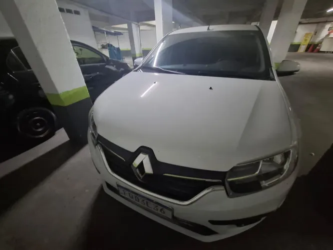 Renault Logan Zen Flex 1.0 12V 4P Mec. 2022