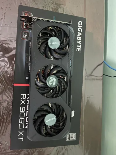 Placa de vídeo Radeon Rx 9060xt 16gb