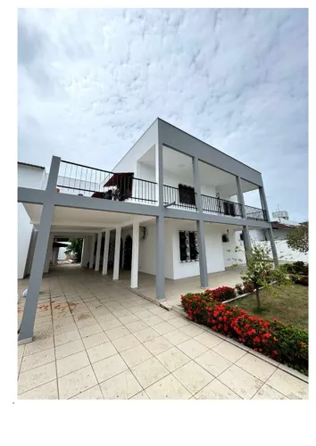 Casa no condomínio Le Village Blan com quatro quartos sendo dois suítes - 400m²