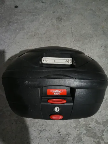 Bagageiro moto GIVI 
