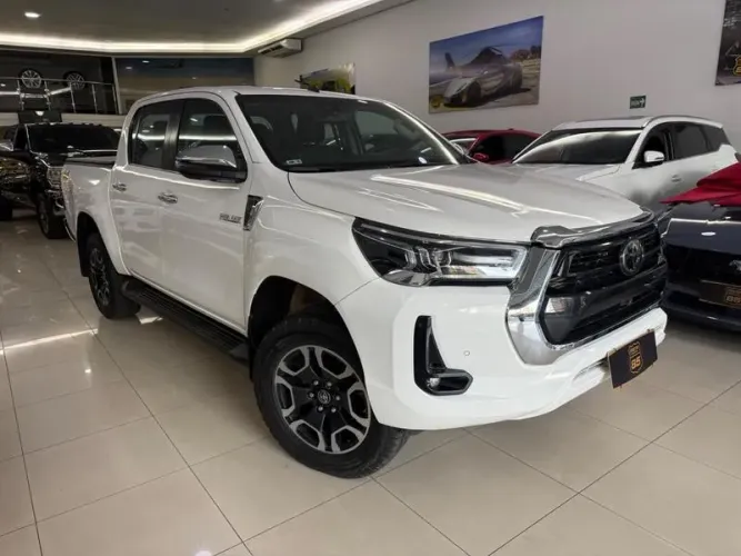Toyota Hilux CD SRX 4X4 2.8 TDI 16V Diesel Aut. 2022