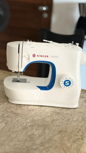 Máquina de costura Singer M3205