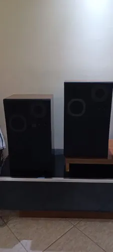 Caixa acústica vintage Polyvox 90