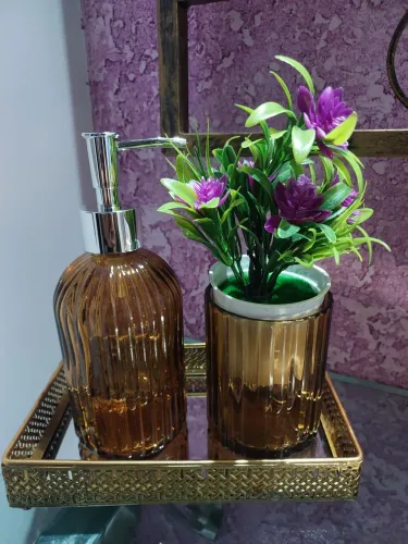 Kit saboneteira 2 peças de vidro cor bronze 