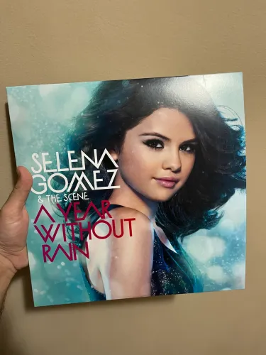 Vinil Selena Gomez - LP A Year Without Rain Limitado Azul Splatter 