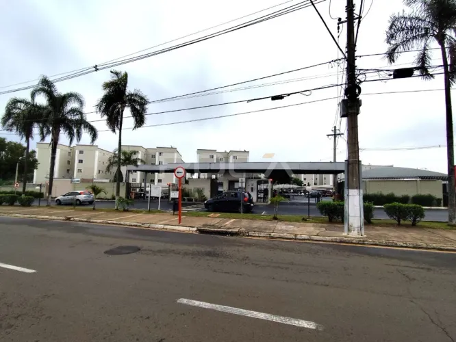 Apartamento Térreo para Alugar no Distrito Industrial Miguel Abdelnur, São Carlos