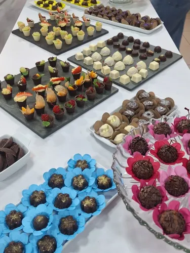 Doces finos para festas 