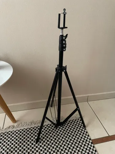 Tripé celular