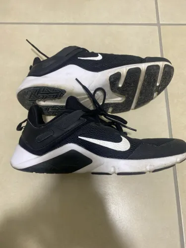 Tenis Nike training Tamanho 43 original