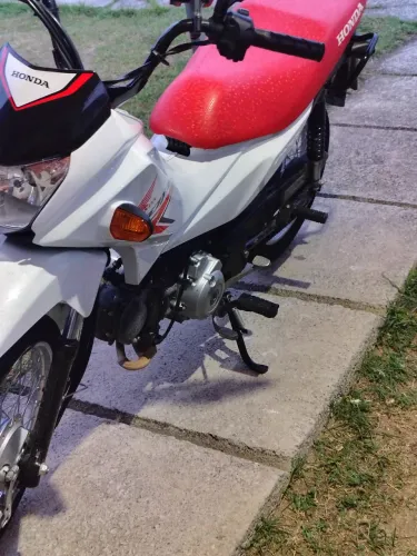 Vendo ou troco Honda pop