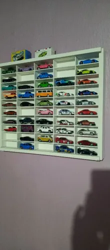 Hot Wheels e outras mini 1:64