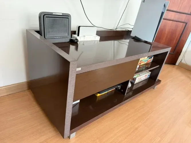 Rack com divisórias e gaveta