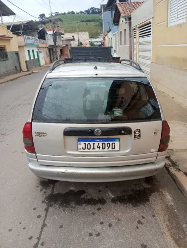 Chevrolet Corsa Wagon Super 1.0 MPFI 16V 2000