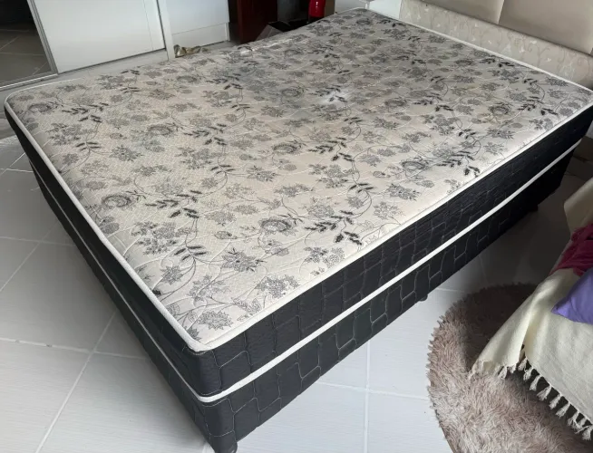 CAMA BOX CONJUGADA USADA