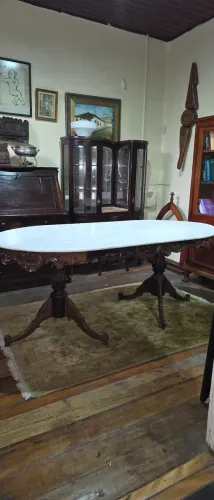 Móveis antigos, conjunto mesa de jantar com 6 cadeiras medalhao jacaranda e palhinha