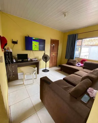 CASA A VENDA NO BENGUI KF 