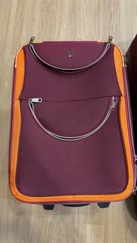 Conjunto de malas de viagem