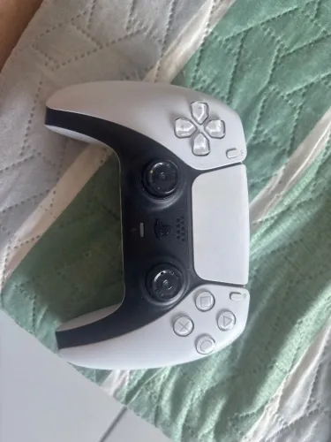 CONTROLE DE PS5 COM 2 MESES DE USO
