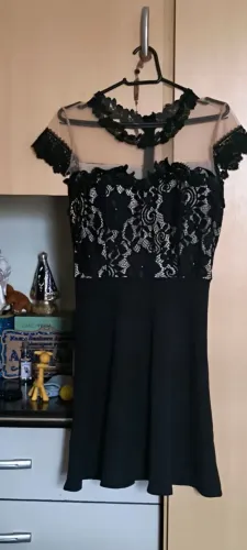 Vestido de Festa, com Renda, Preto