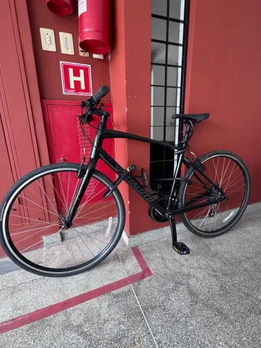 BIKE/BICICLETA SPECIALIZED SIRRUS 1.0