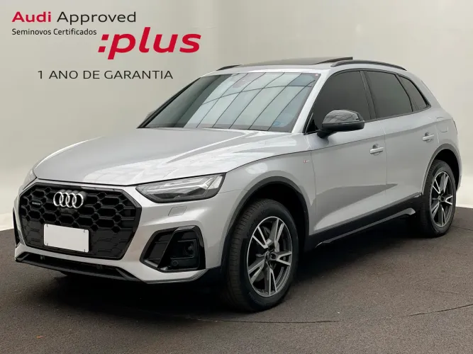 Audi Q5 Perf. Black 2.0 TFSIe S.tr. QT (hib.) 2024
